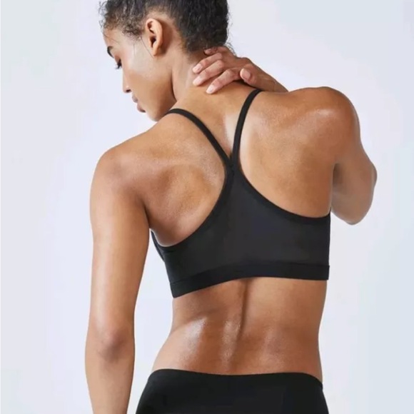 Reversible Fabletics Bra - Picture 6 of 6